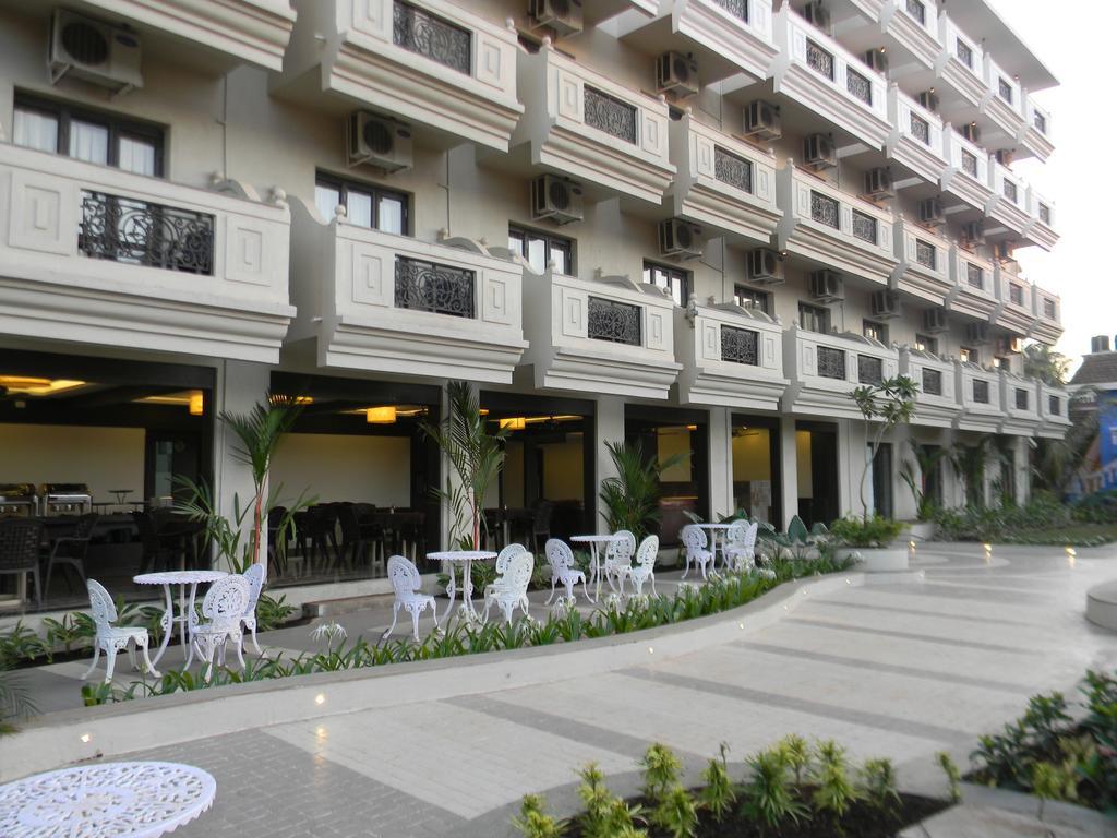 Resort De Crossroads Calangute Exteriér fotografie
