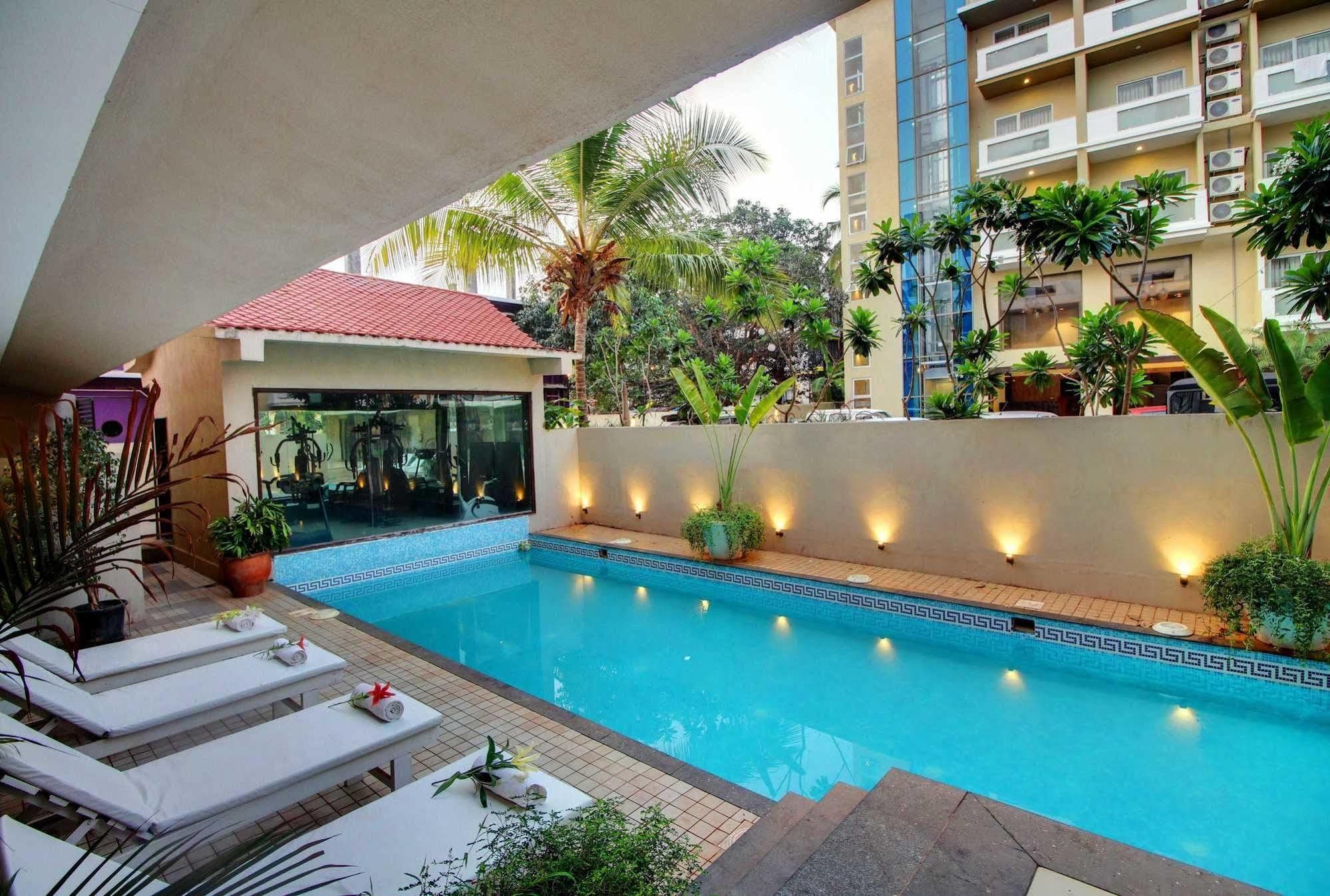 Resort De Crossroads Calangute Exteriér fotografie